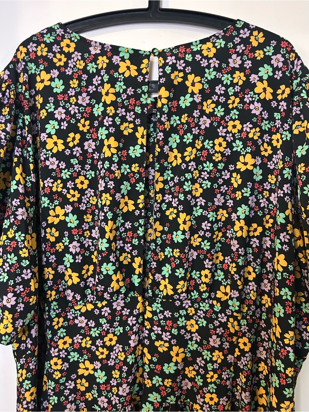 ASOS Women’s Black Dress with Yellow, Lavender & Mint Floral Print Size 24 - Picture 3 of 6